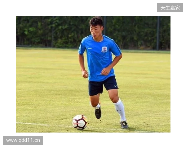 朱辰杰：自己在国家队算中生代球员，希望分享一些经验给年轻球员